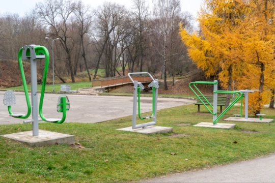 Szabadtéri kondipark - Fáy utca és Kölcsey utca sarkán
